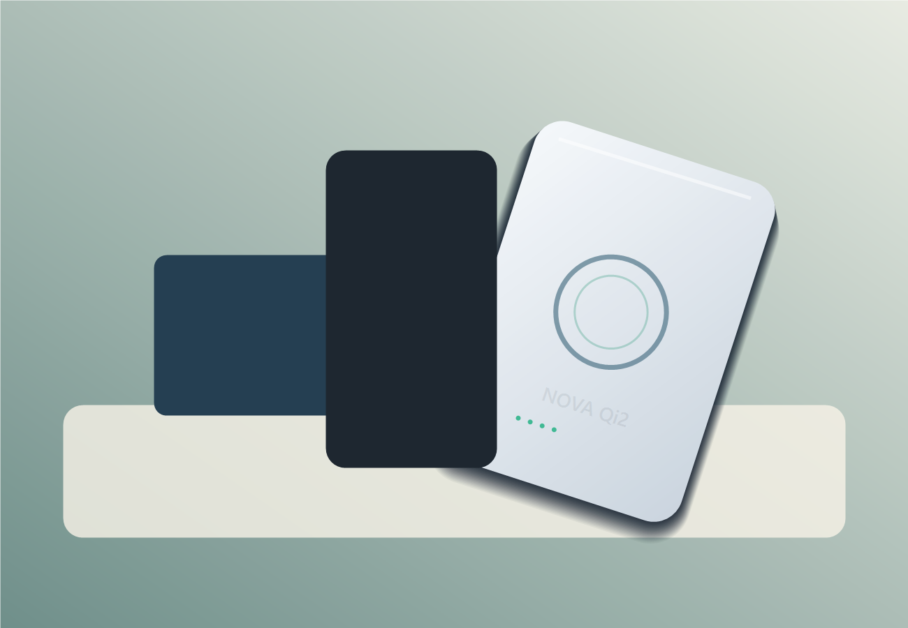 NOVAQi wireless power bank in a travel and work setting